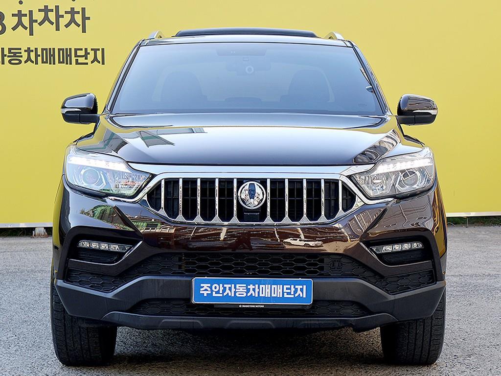 Ssangyong Rexton 2020 Negro - Importación desde Corea - HF Imports Iquique - Foto 1