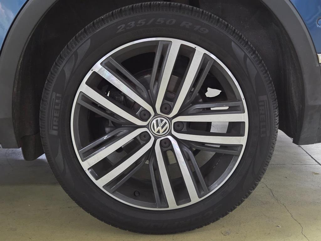 Volkswagen Tiguan 2020 Azul - Importación desde Corea - HF Imports Iquique - Foto 20