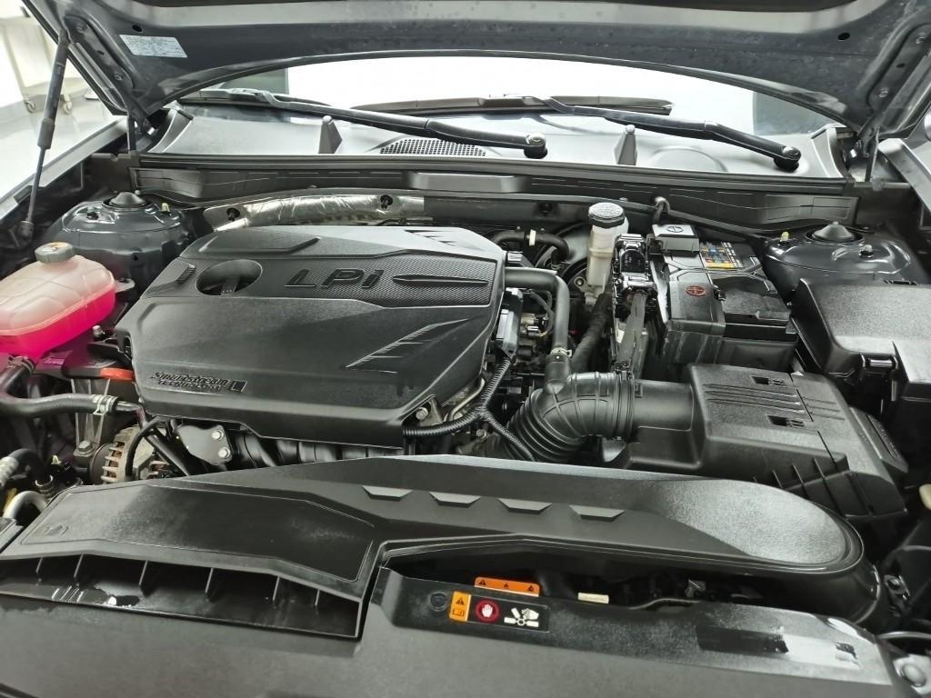 HYUNDAI Sonata - Vista 5