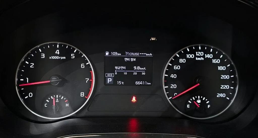 KIA Seltos - Vista 10