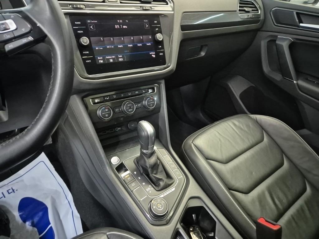Volkswagen Tiguan - Vista 10