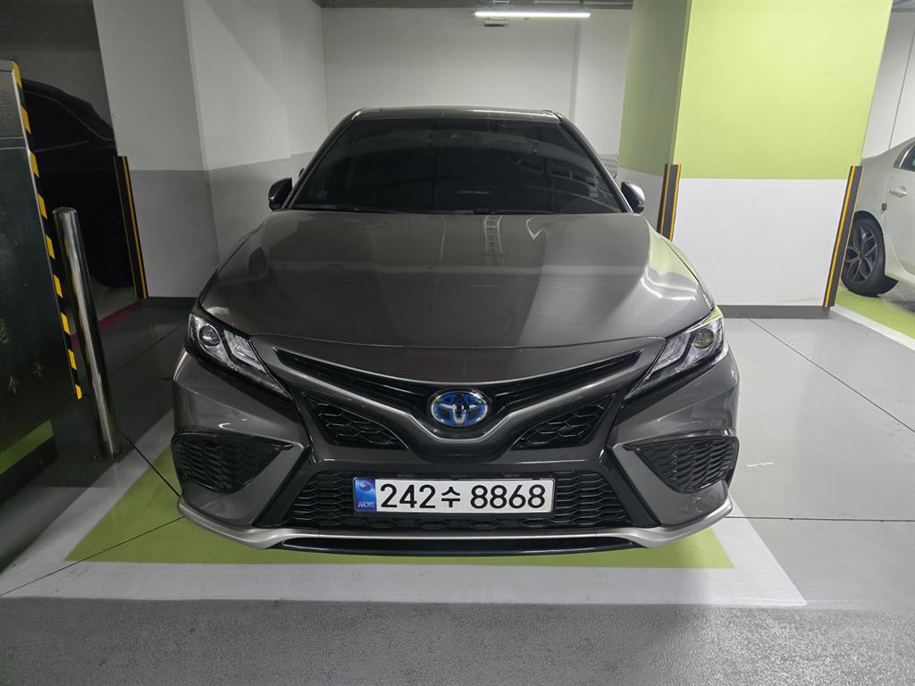 Toyota Camry 2024 Gris - Importación desde Corea - HF Imports Iquique - Foto 1
