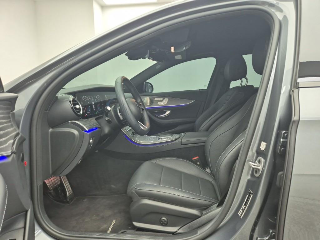 Mercedes Benz E class - Vista 11
