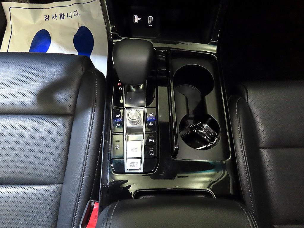 KIA K7 - Vista 12