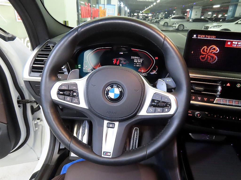 BMW X4 - Vista 8