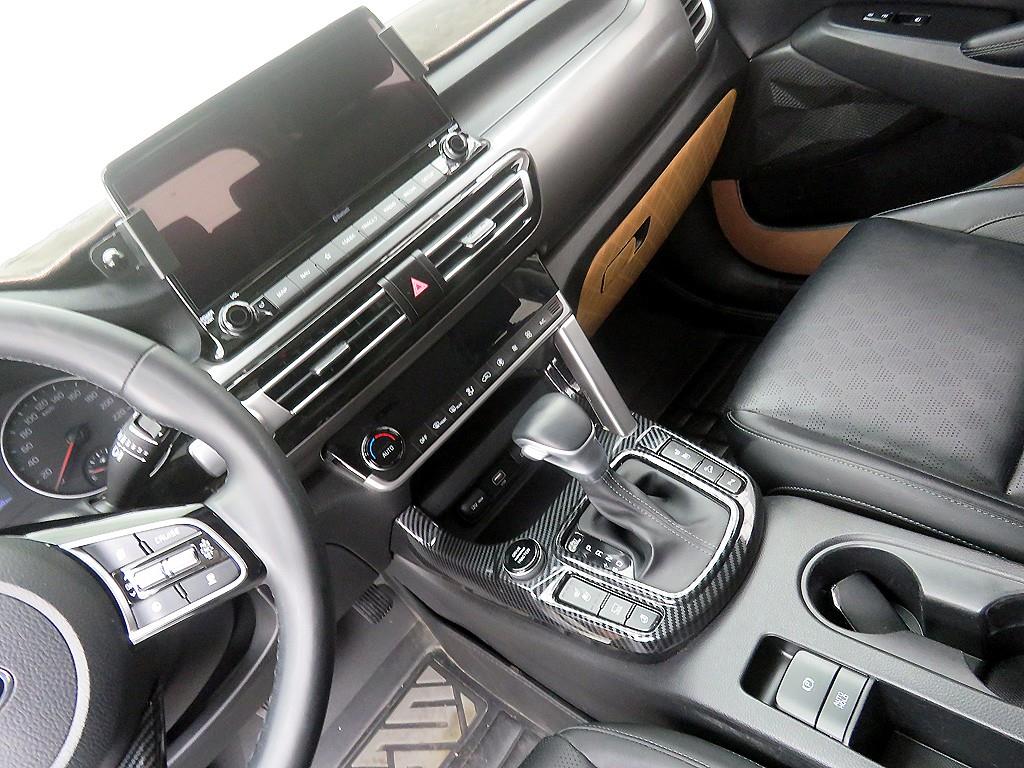 KIA Seltos - Vista 11