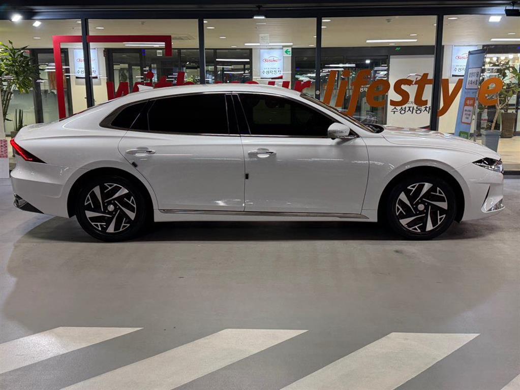HYUNDAI Grandeur - Vista 3