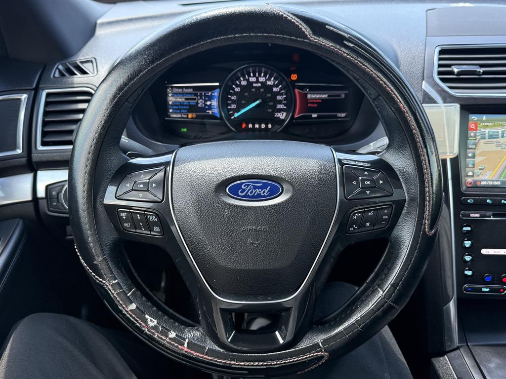 Ford Explorer - Vista 5