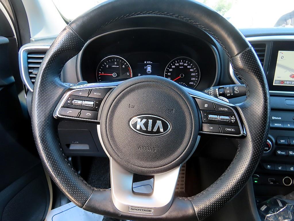 KIA Sportage - Vista 8