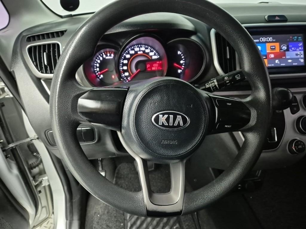 KIA Ray - Vista 9