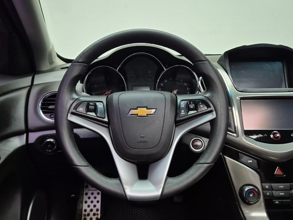 Chevrolet Cruise - Vista 9
