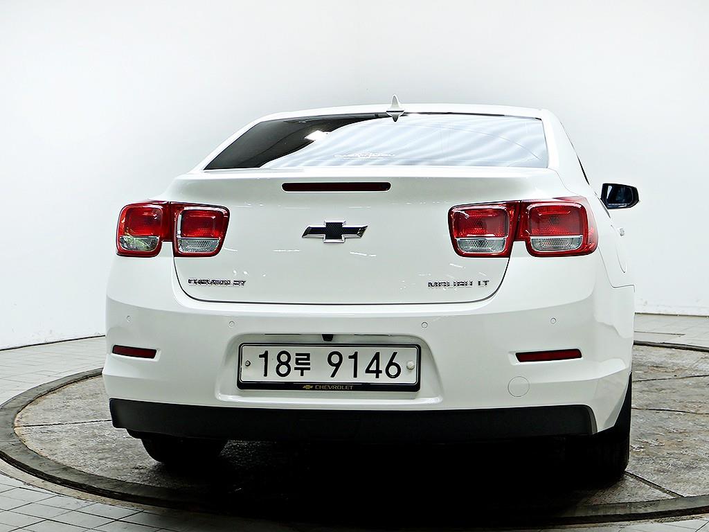 Chevrolet Malibu - Vista 5
