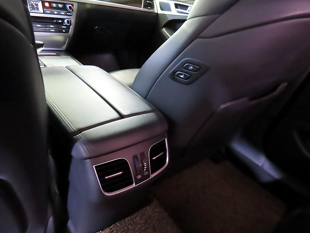 Genesis G80 2017 Negro - Importación desde Corea - HF Imports Iquique - Foto 17