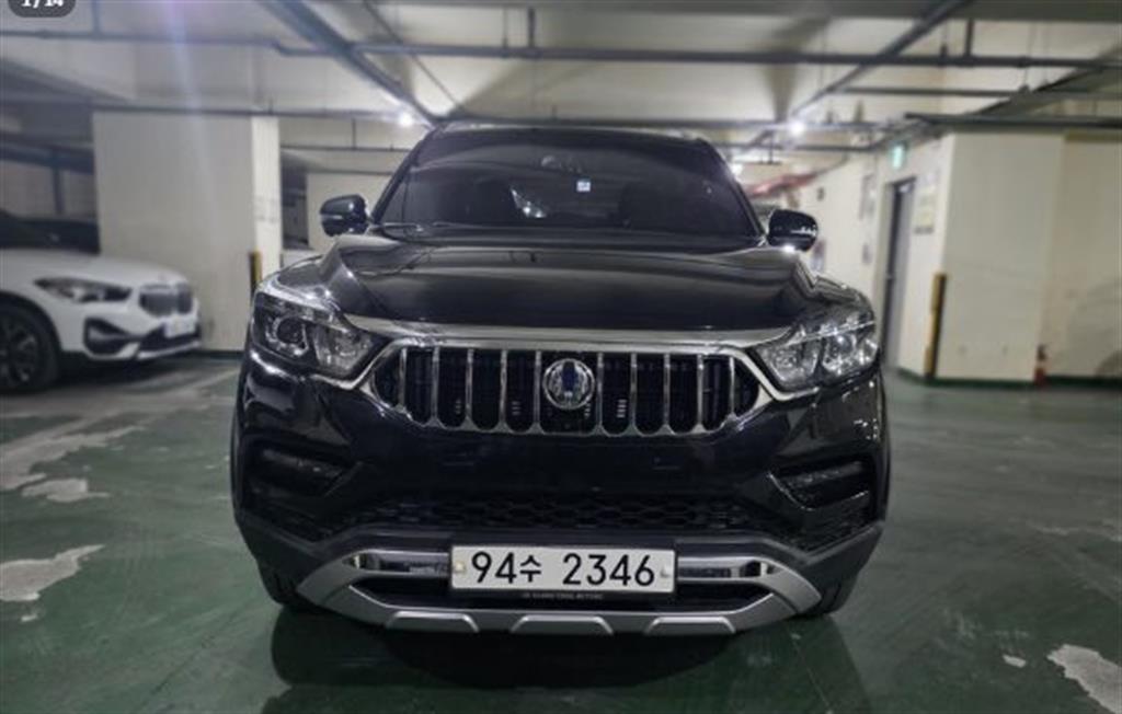 Ssangyong Rexton 2021 Negro - Importación desde Corea - HF Imports Iquique - Foto 1