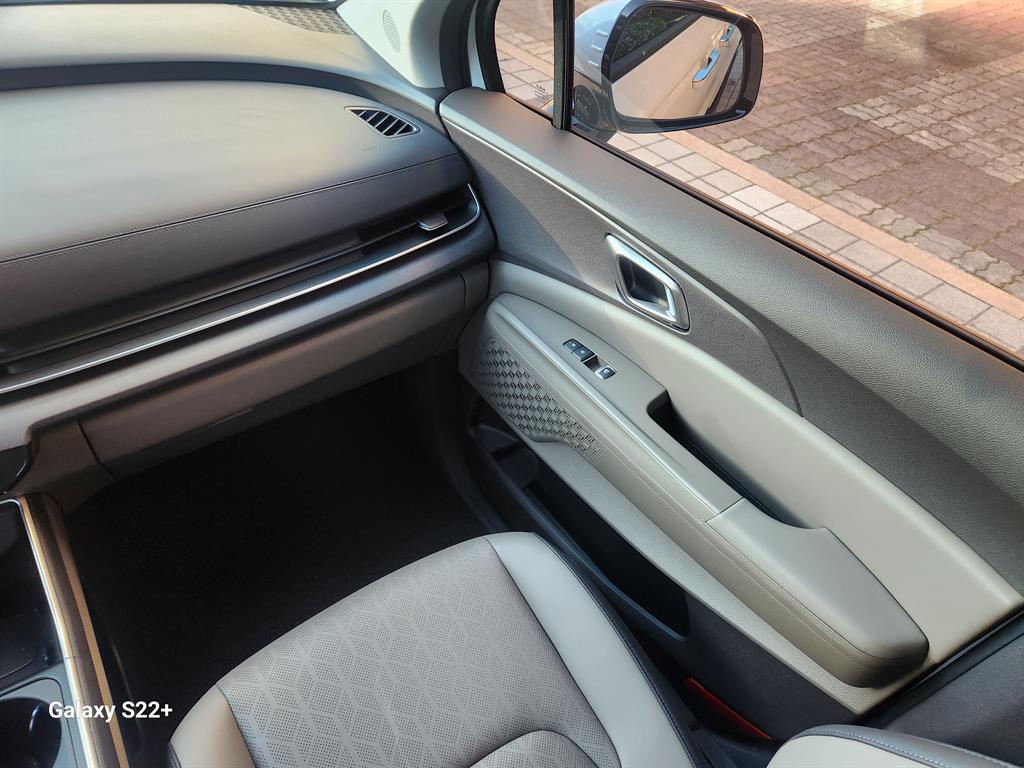 KIA Carnival - Vista 8