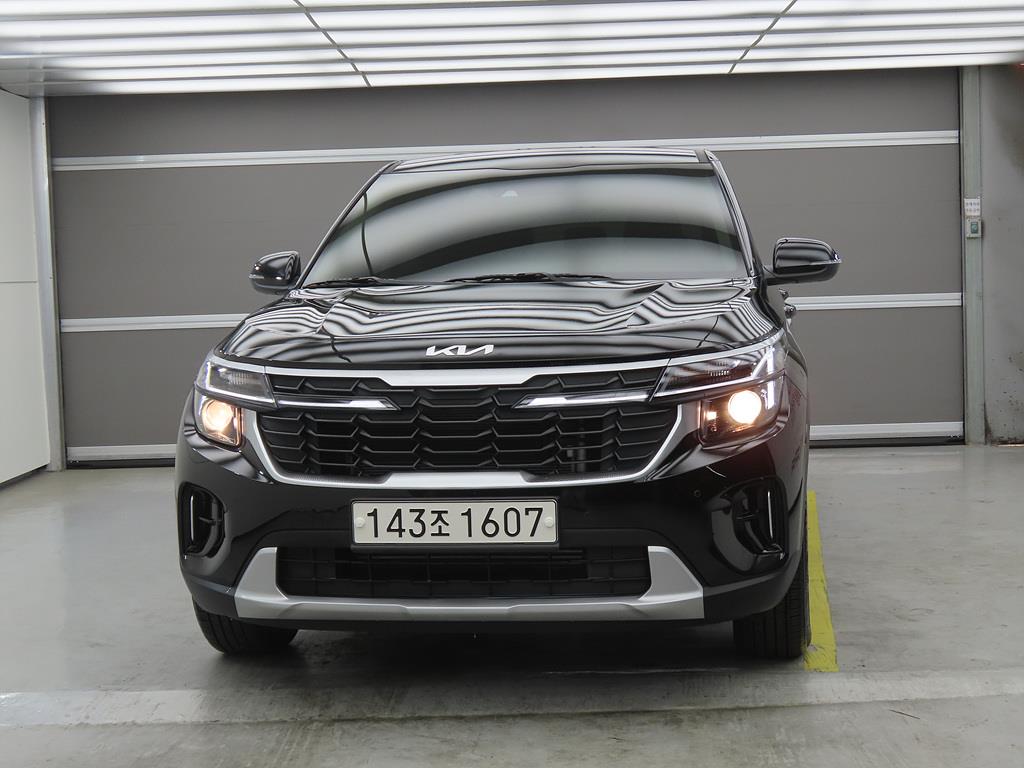 KIA Seltos - Vista 2
