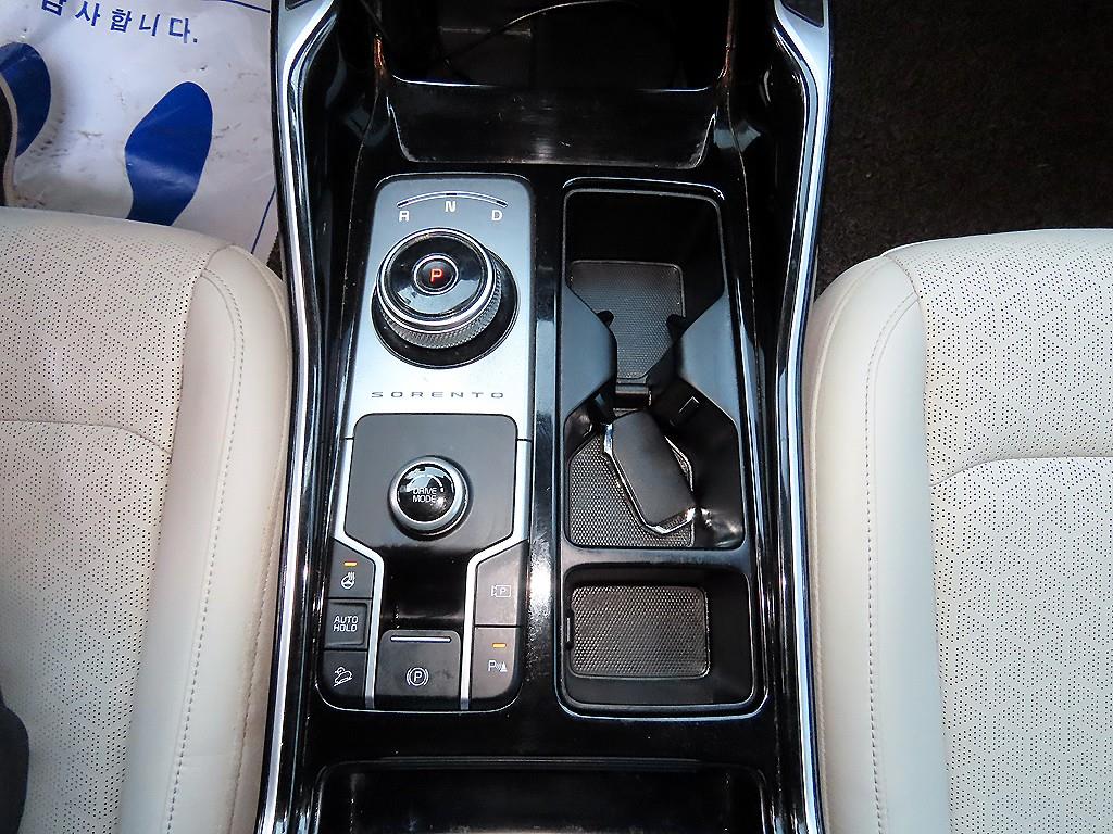 KIA Sorento - Vista 10