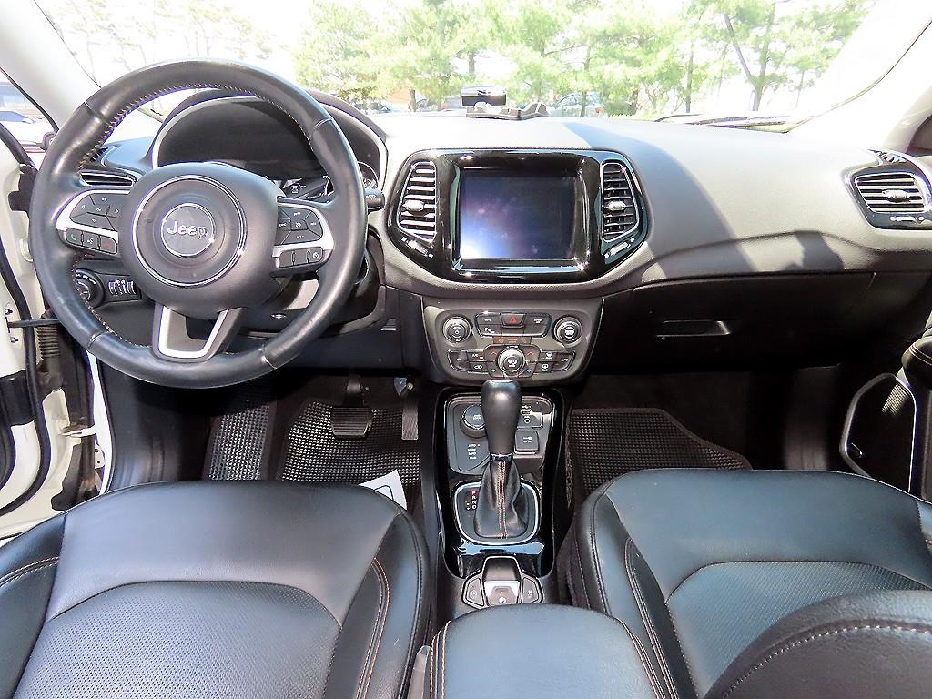 Jeep Compass - Vista 7
