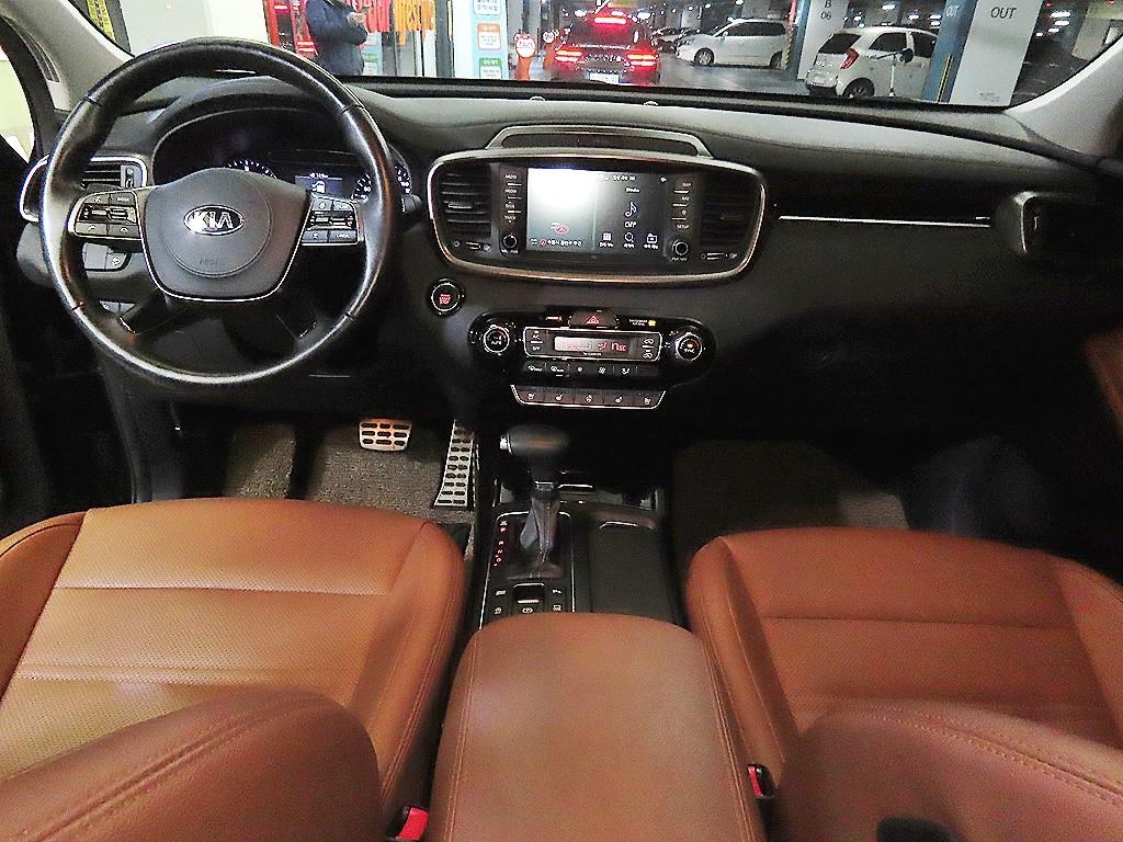 KIA Sorento - Vista 10
