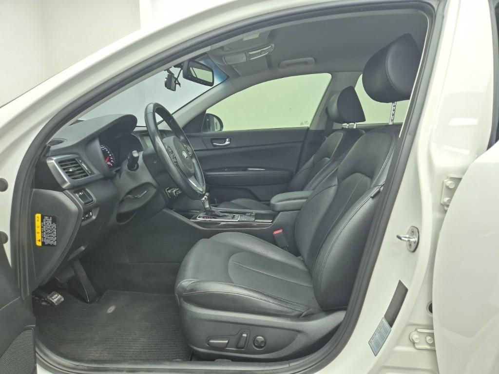 KIA K5 - Vista 11