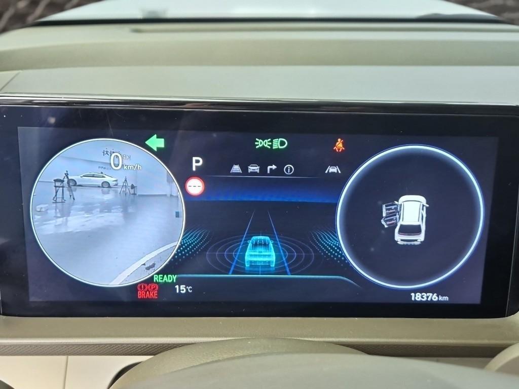 HYUNDAI Casper - Vista 7