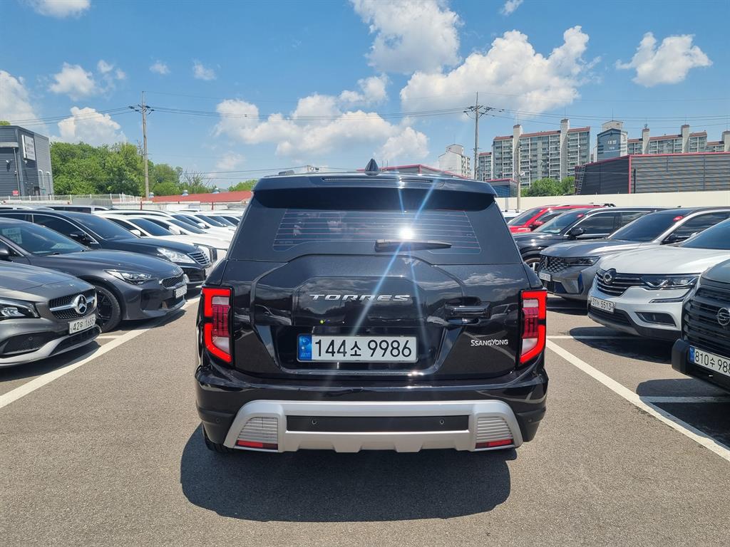 Ssangyong Torres - Vista 6