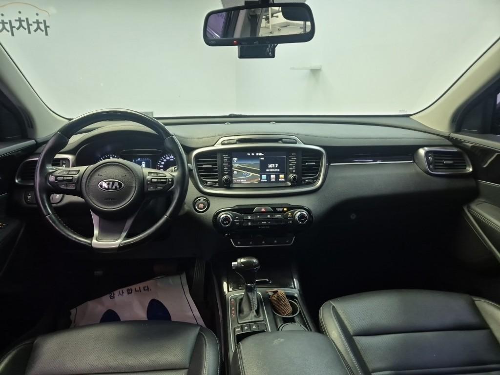KIA Sorento - Vista 7