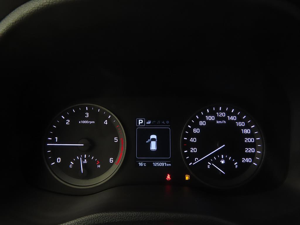 HYUNDAI Tucson - Vista 9