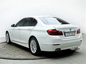 BMW 5 Series - Vista 8