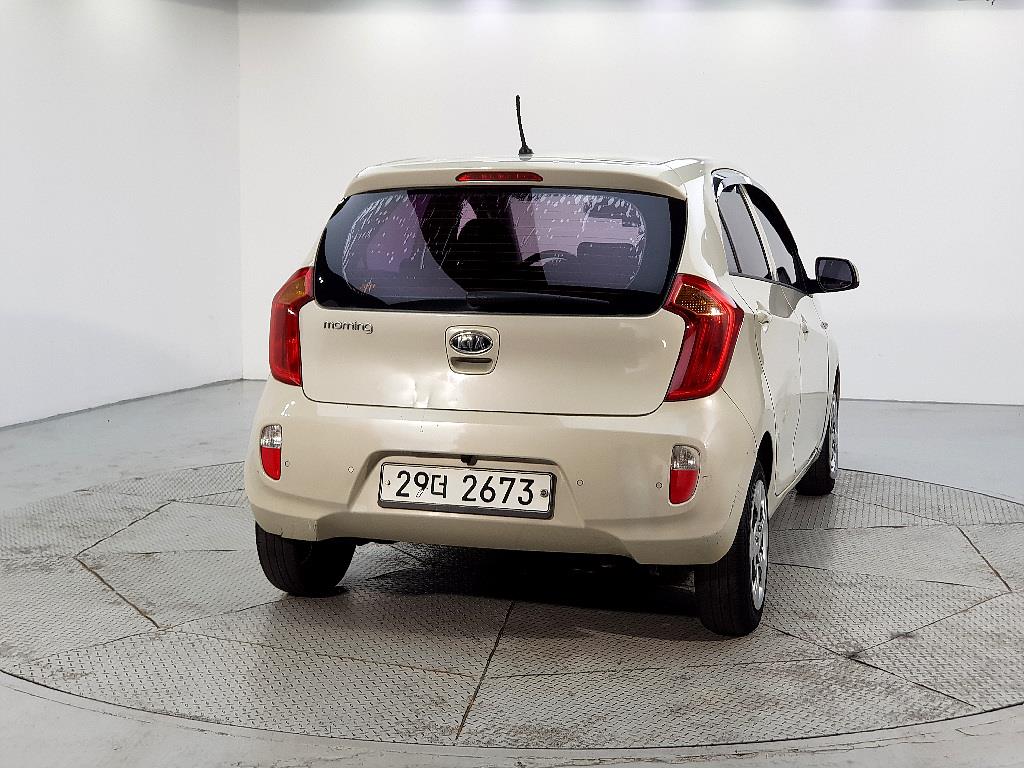 KIA Morning - Vista 3