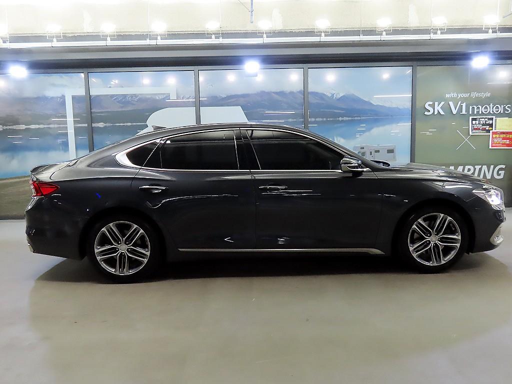 HYUNDAI Grandeur - Vista 3