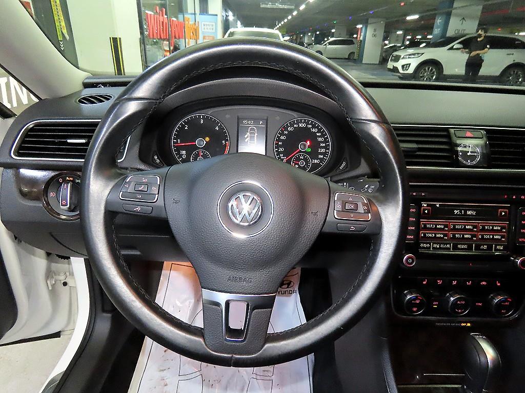 Volkswagen Passat - Vista 8