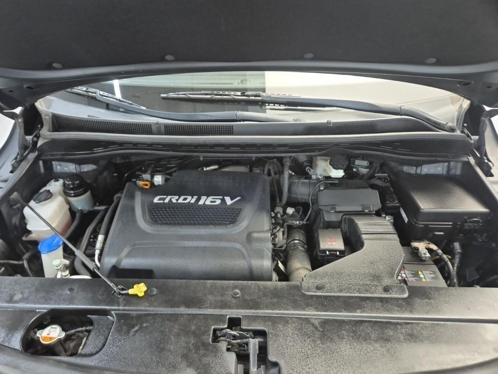 KIA Carnival - Vista 5