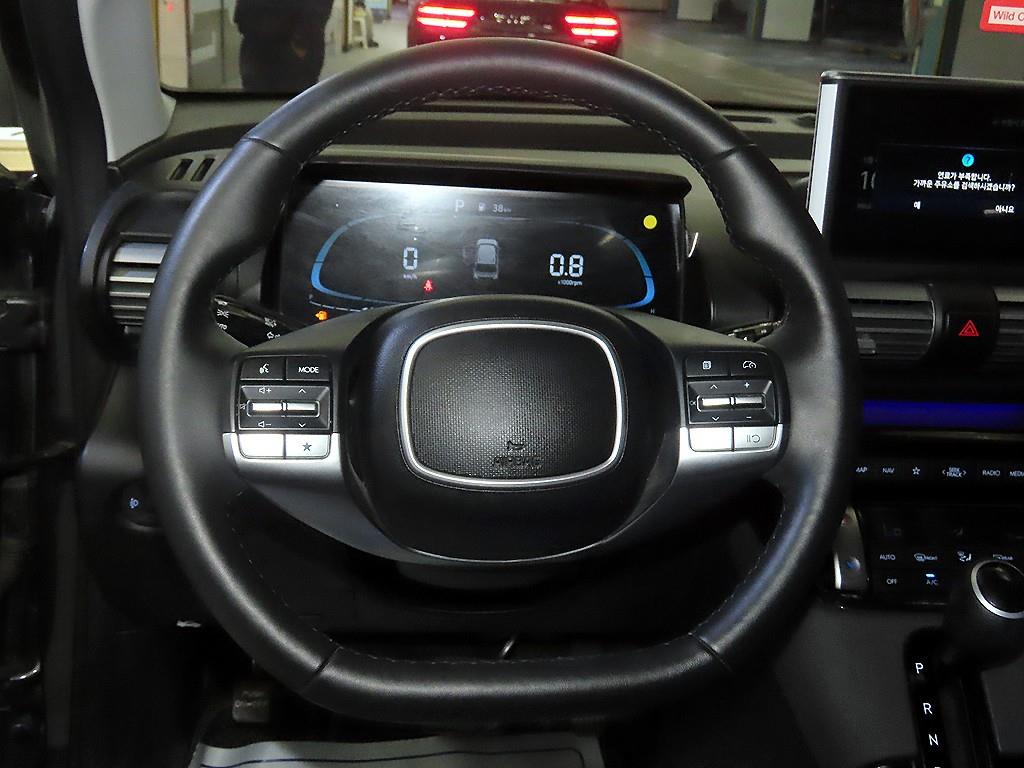 HYUNDAI Casper - Vista 8