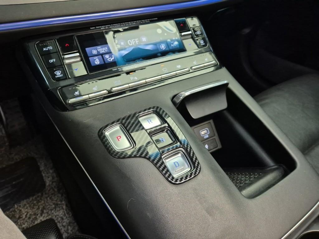 HYUNDAI Grandeur - Vista 7