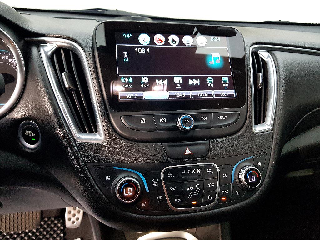 Chevrolet Malibu - Vista 11