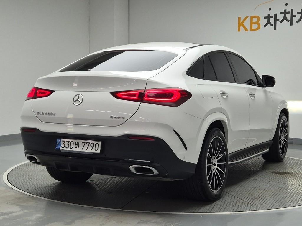 Mercedes Benz GLE Class - Vista 2