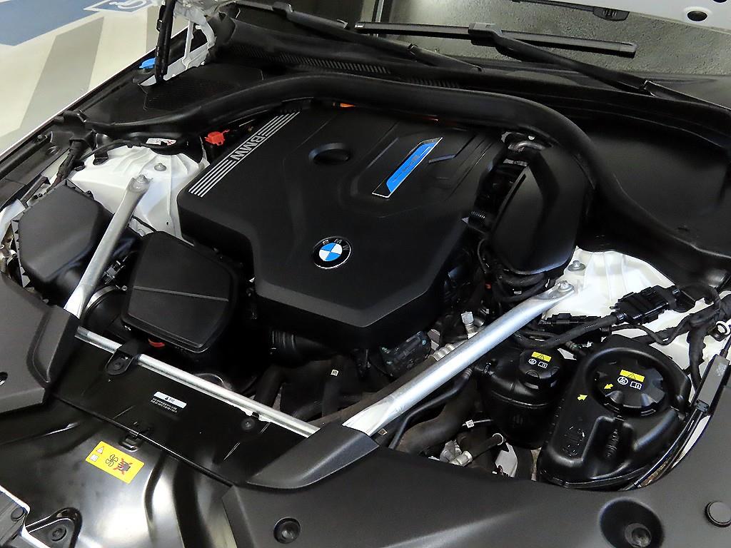 BMW 5 Series 2021 - Importación desde Corea - HF Imports Iquique - Foto 19