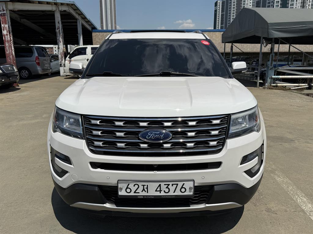 Ford Explorer 2017 Blanco - Importación desde Corea - HF Imports Iquique - Foto 1