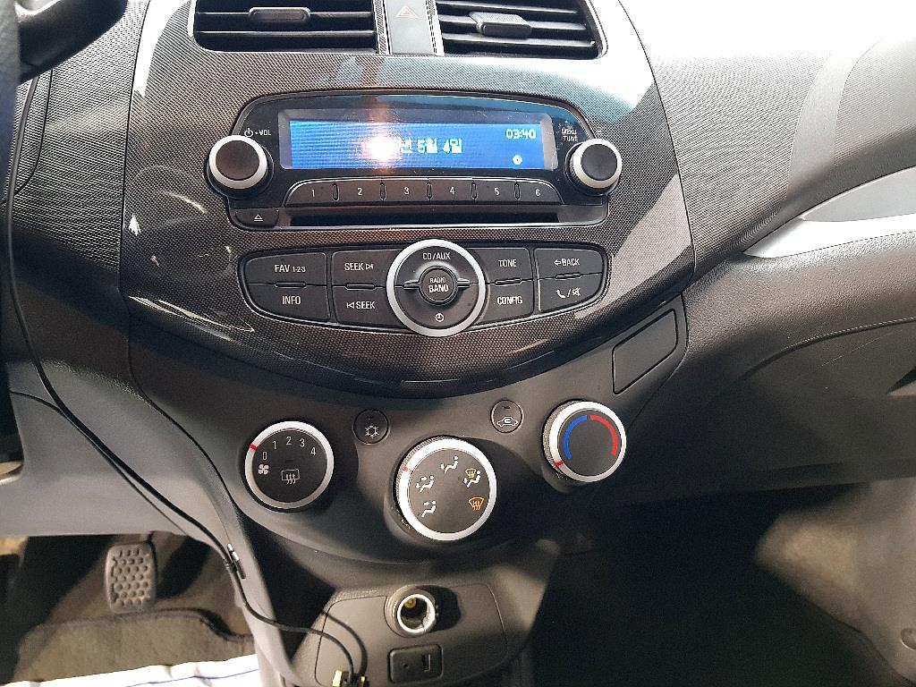 Chevrolet Spark - Vista 12