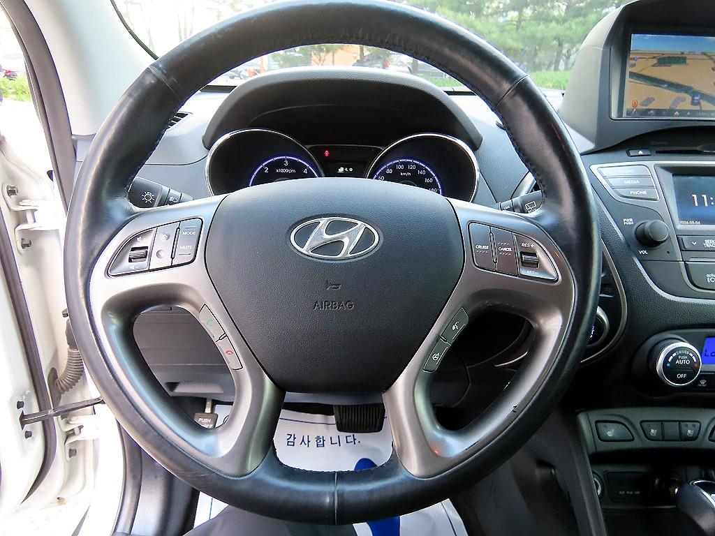 HYUNDAI Tucson - Vista 8