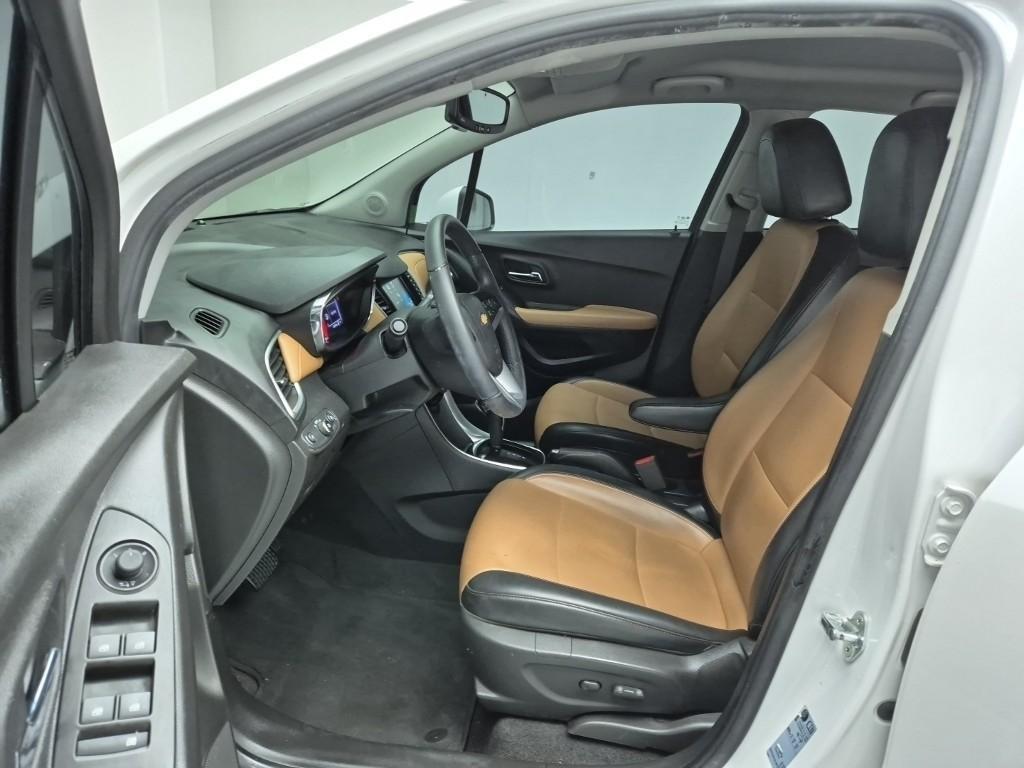 Chevrolet Trax - Vista 11
