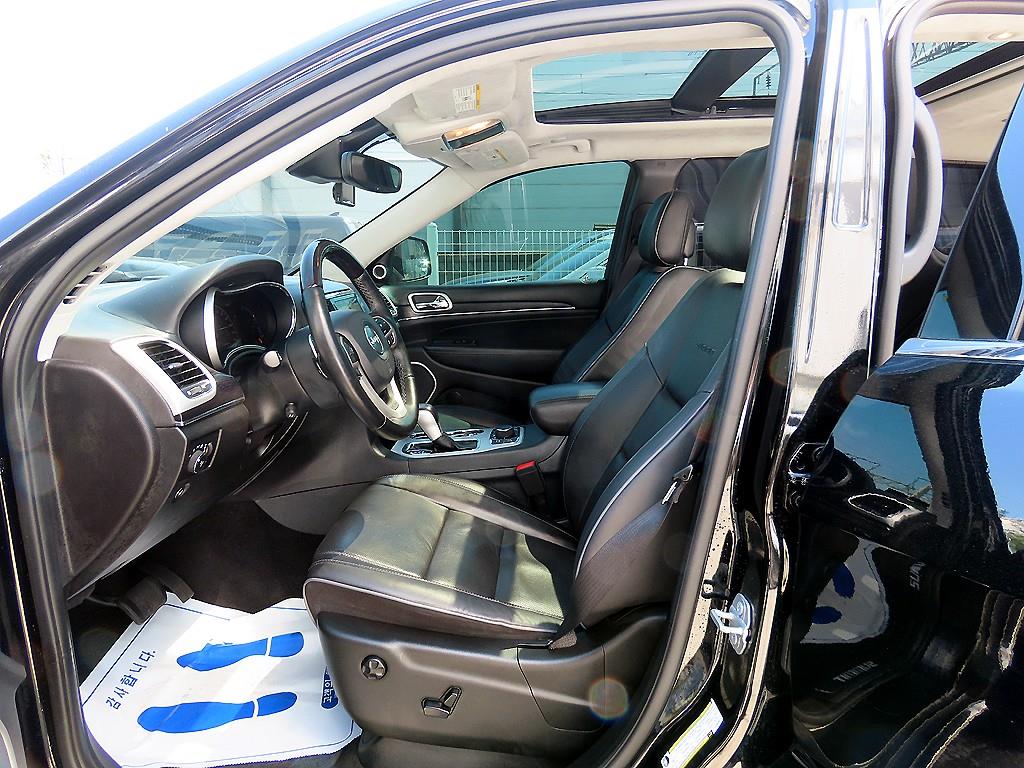 Jeep Cherokee - Vista 5
