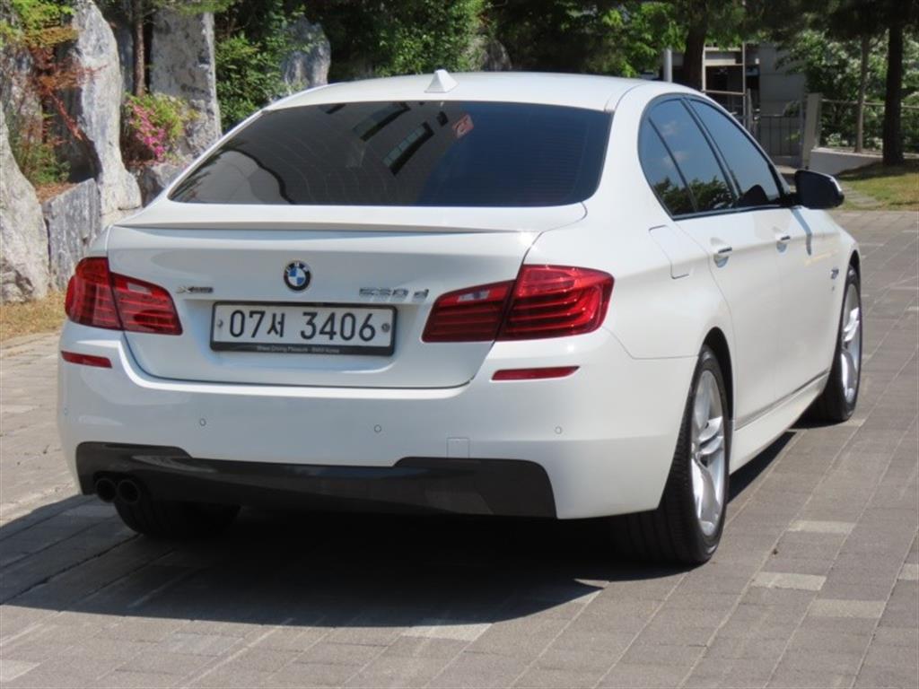 BMW 5 Series - Vista 5