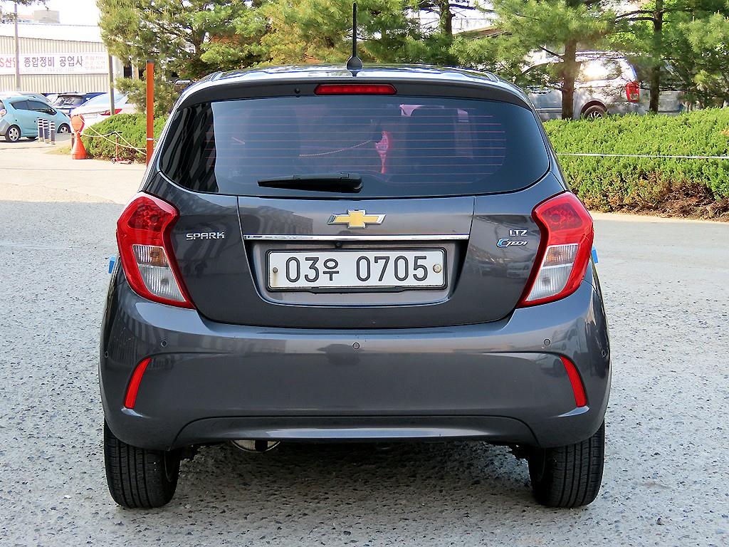 Chevrolet Spark - Vista 4