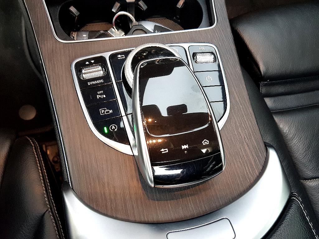 Mercedes Benz C Class 2019 Gris - Importación desde Corea - HF Imports Iquique - Foto 13