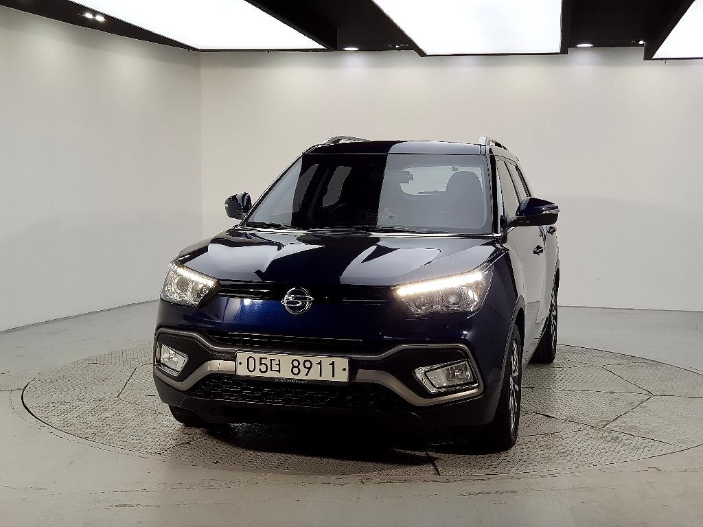 Ssangyong Tivoli - Vista 2