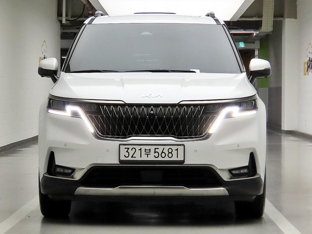 KIA Carnival 2023 Blanco - Importación desde Corea - HF Imports Iquique - Foto 1