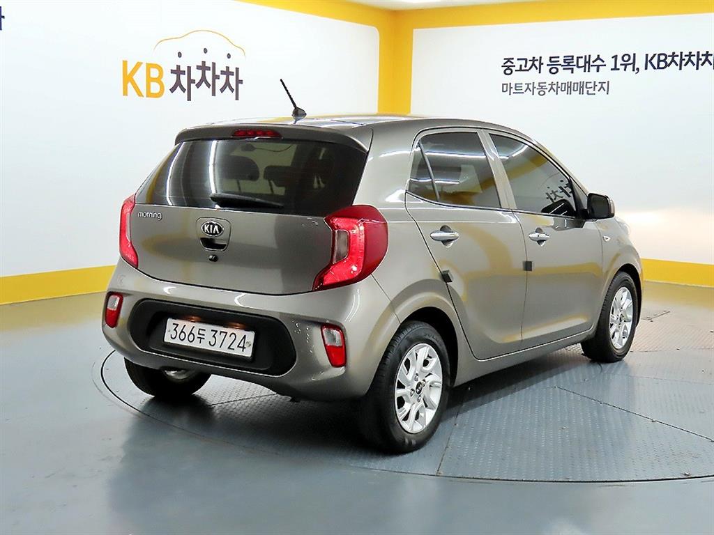 KIA Morning - Vista 4