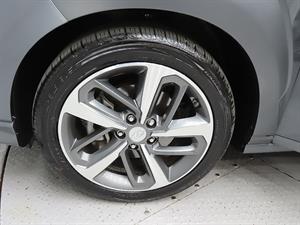 HYUNDAI Kona - Vista 10